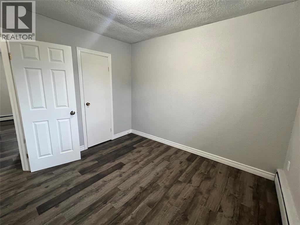 537 Confederation Street, Sarnia, ON - Indoor Photo Showing Other Room