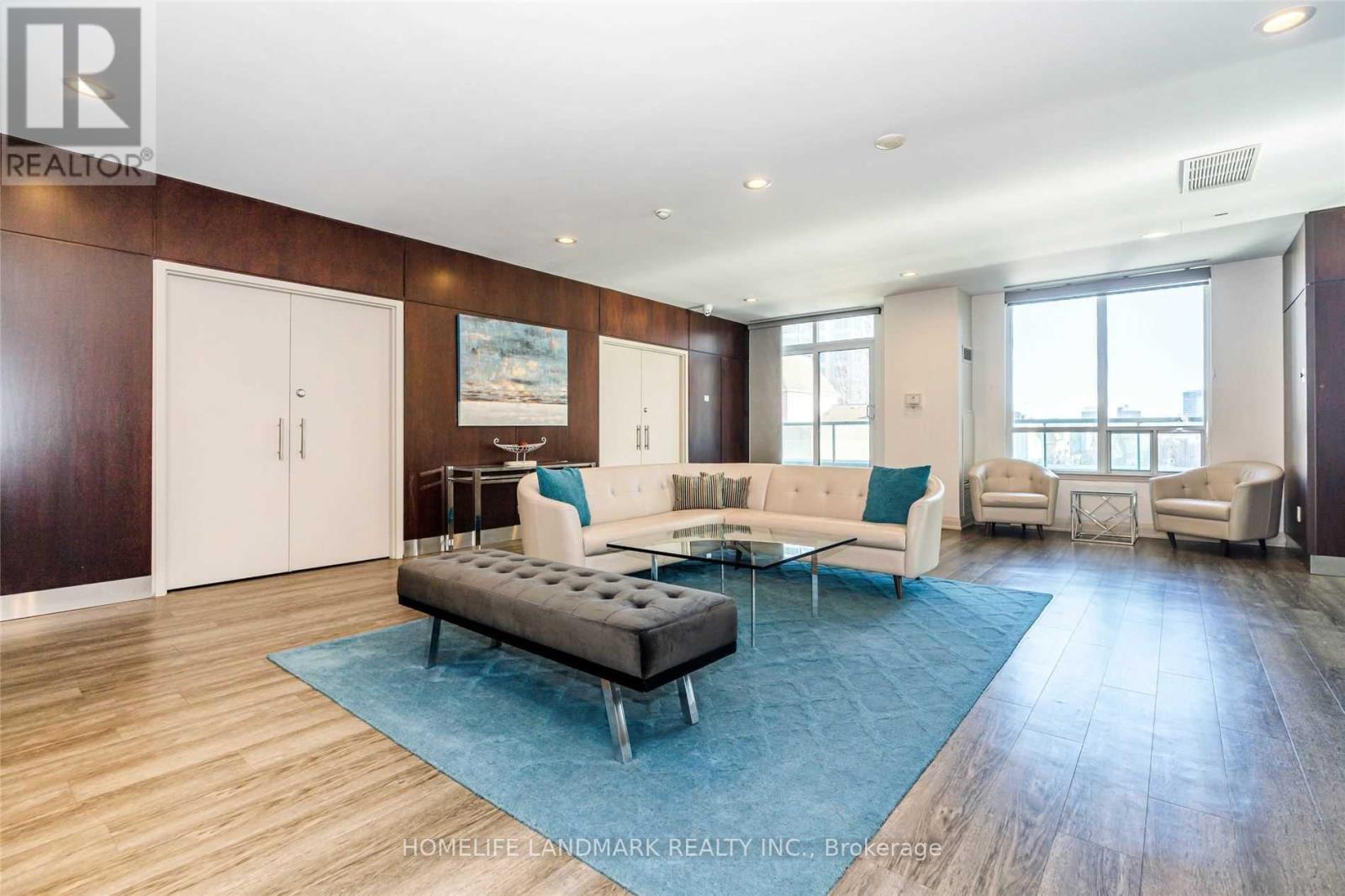 606 - 17 Barberry Place, Toronto, ON - Indoor Photo Showing Living Room