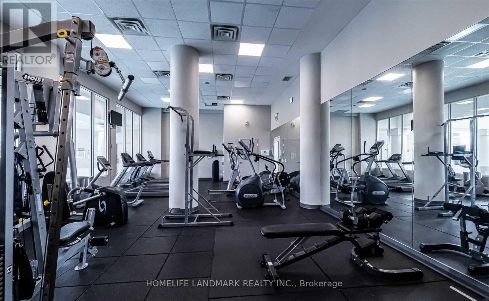 606 - 17 Barberry Place, Toronto, ON - Indoor Photo Showing Gym Room