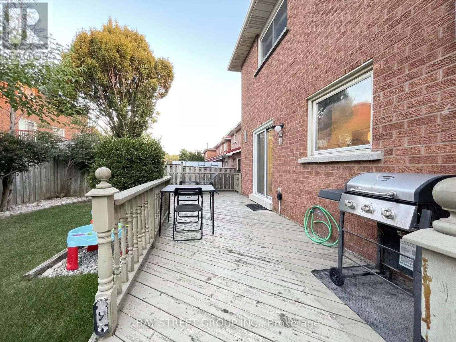 4255 Wakefield Crescent, Mississauga, ON - Outdoor With Exterior