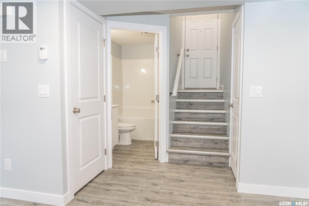 414 Nazarali Manor, Saskatoon, SK - Indoor