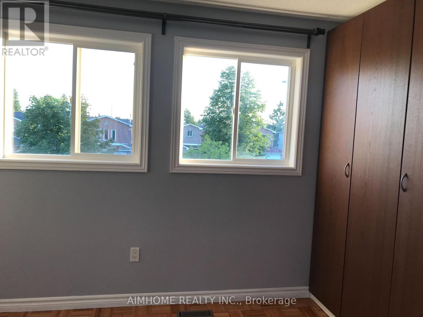 5095 Sunray Drive, Mississauga, ON - Indoor Photo Showing Other Room