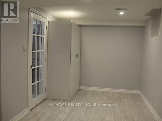5095 Sunray Drive, Mississauga, ON - Indoor Photo Showing Other Room