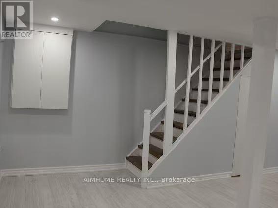 5095 Sunray Drive, Mississauga, ON - Indoor Photo Showing Other Room