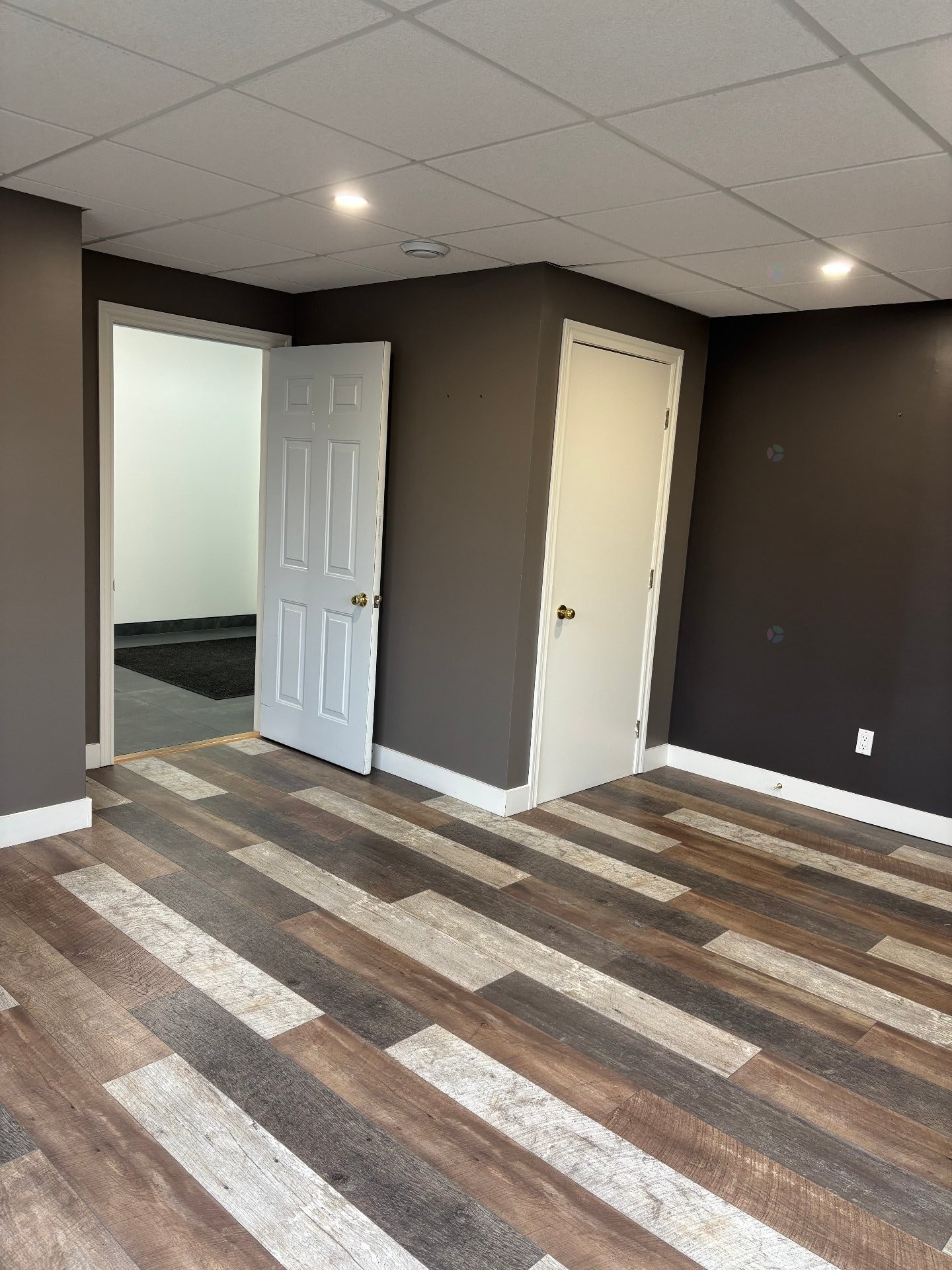 Autre - 102-111 Boul. De Bromont, Bromont, QC - Indoor Photo Showing Other Room