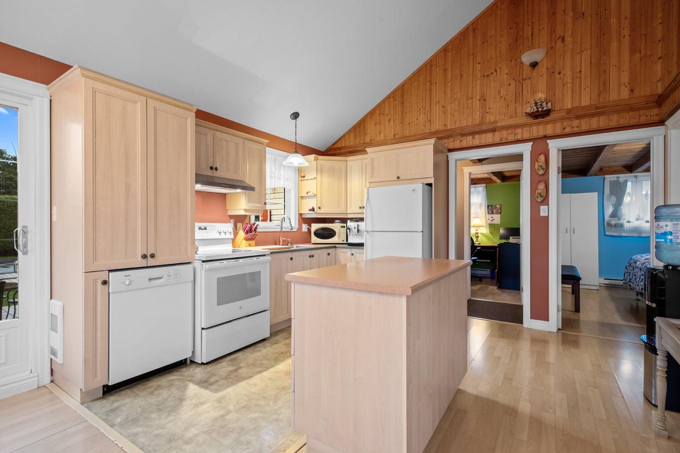Cuisine - 61 39E Avenue, Saint-Blaise-Sur-Richelieu, QC - Indoor Photo Showing Kitchen
