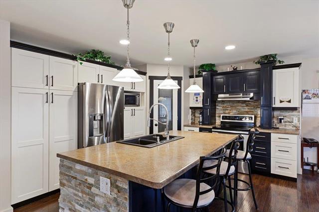 169 Greentree Dr, Grunthal, MB