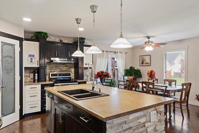 169 Greentree Dr, Grunthal, MB