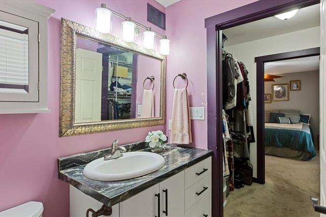 169 Greentree Dr, Grunthal, MB