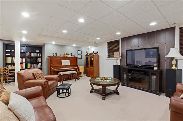 169 Greentree Dr, Grunthal, MB