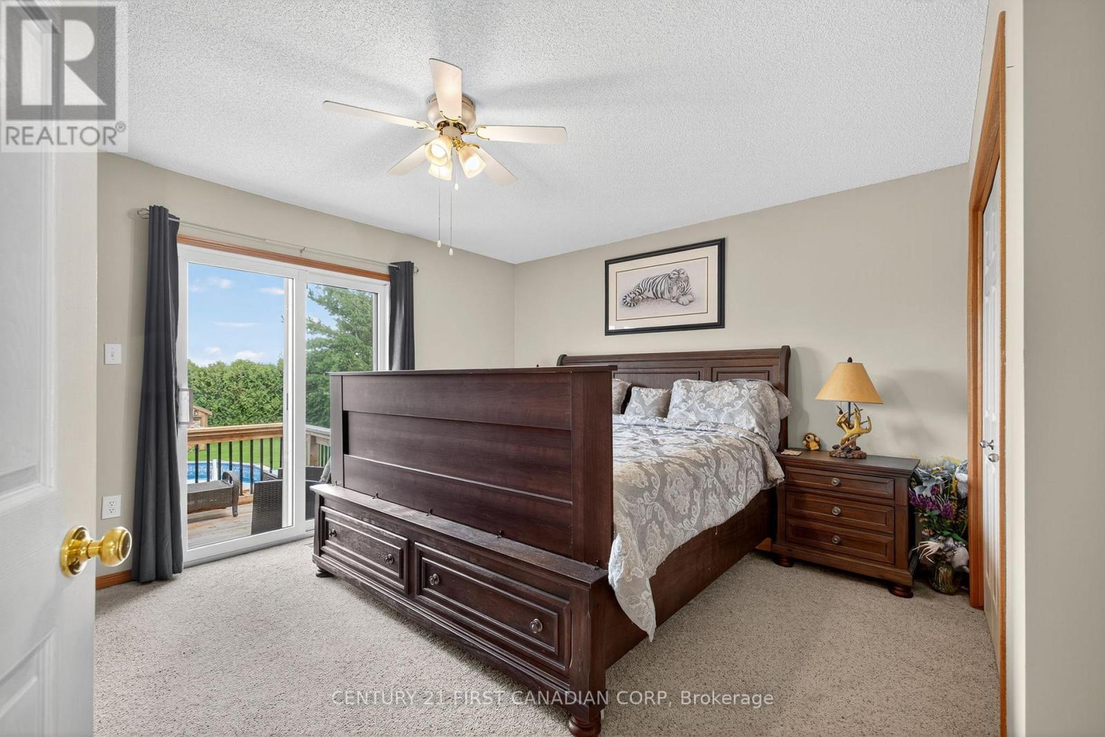 19 Hemlock Boulevard, Strathroy-Caradoc (Se), ON - Indoor Photo Showing Bedroom