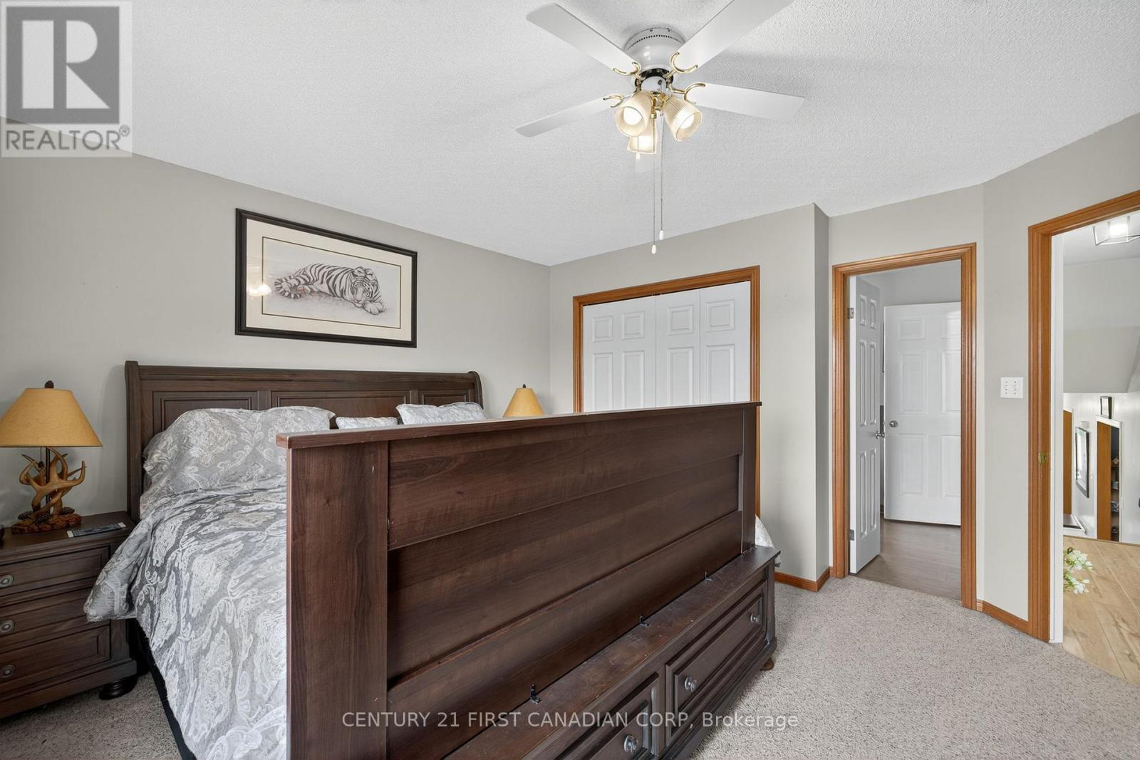 19 Hemlock Boulevard, Strathroy-Caradoc (Se), ON - Indoor Photo Showing Bedroom