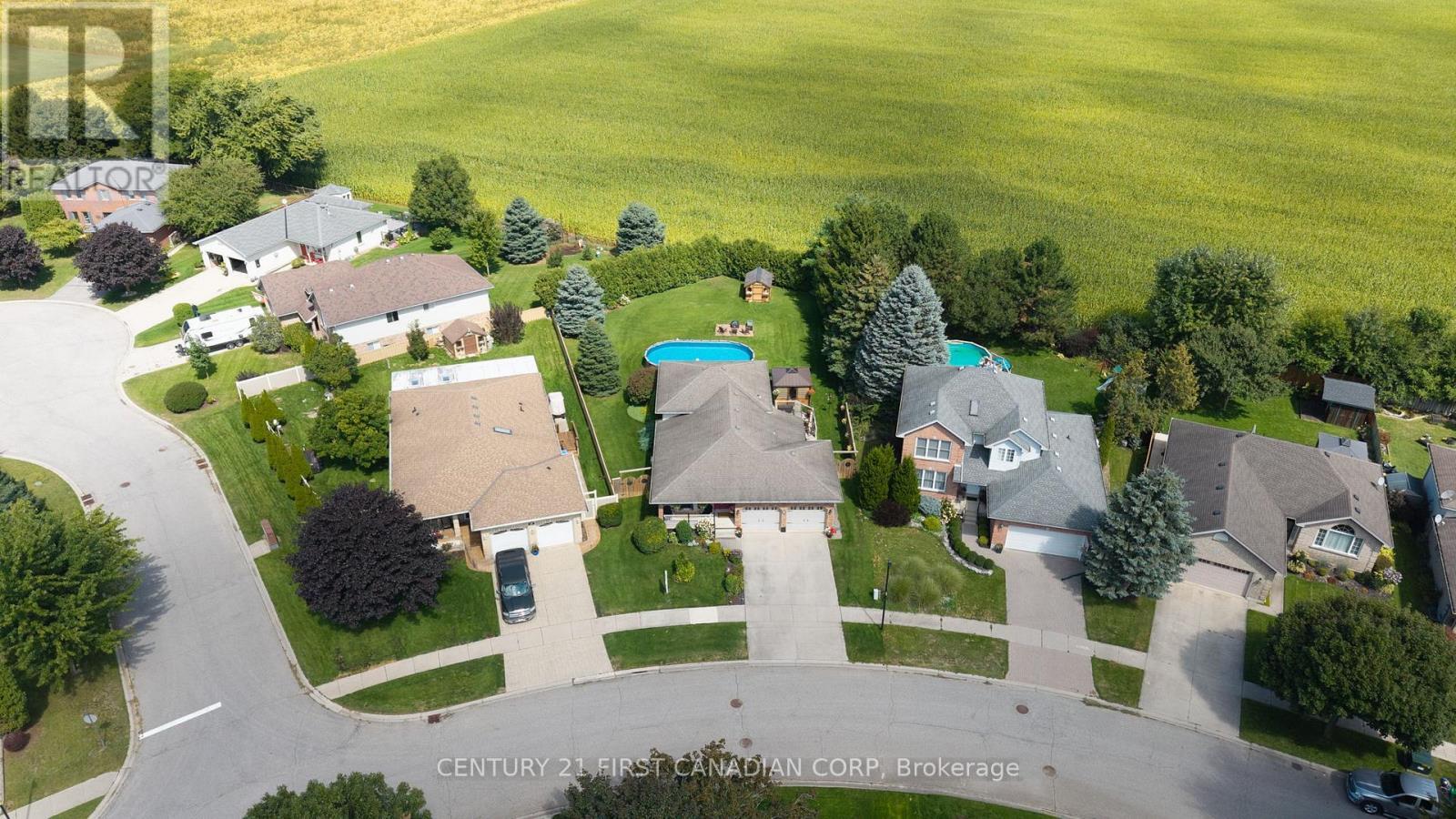 19 Hemlock Boulevard, Strathroy-Caradoc (Se), ON - Outdoor With View