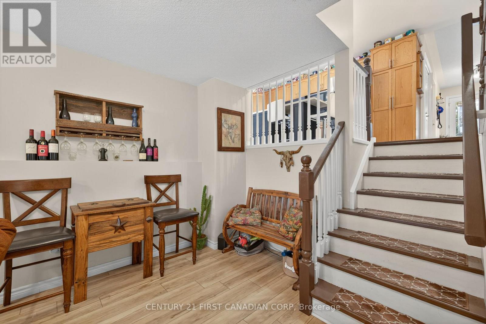 19 Hemlock Boulevard, Strathroy-Caradoc (Se), ON - Indoor Photo Showing Other Room