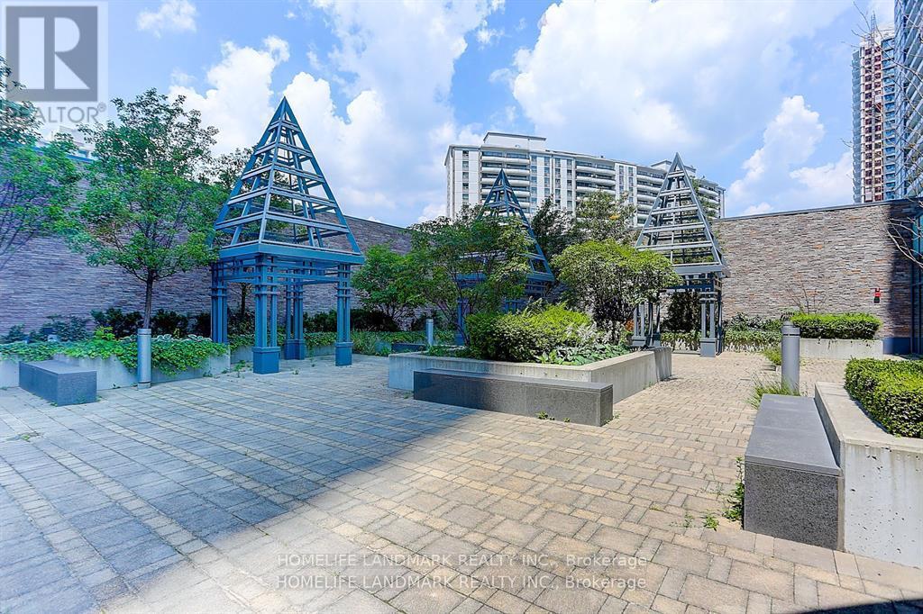 208 - 5162 Yonge Street, Toronto, ON - Outdoor