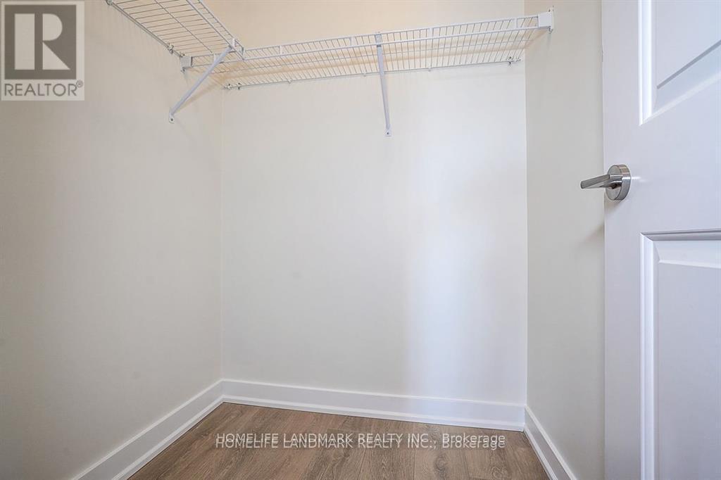 208 - 5162 Yonge Street, Toronto, ON - Indoor With Storage