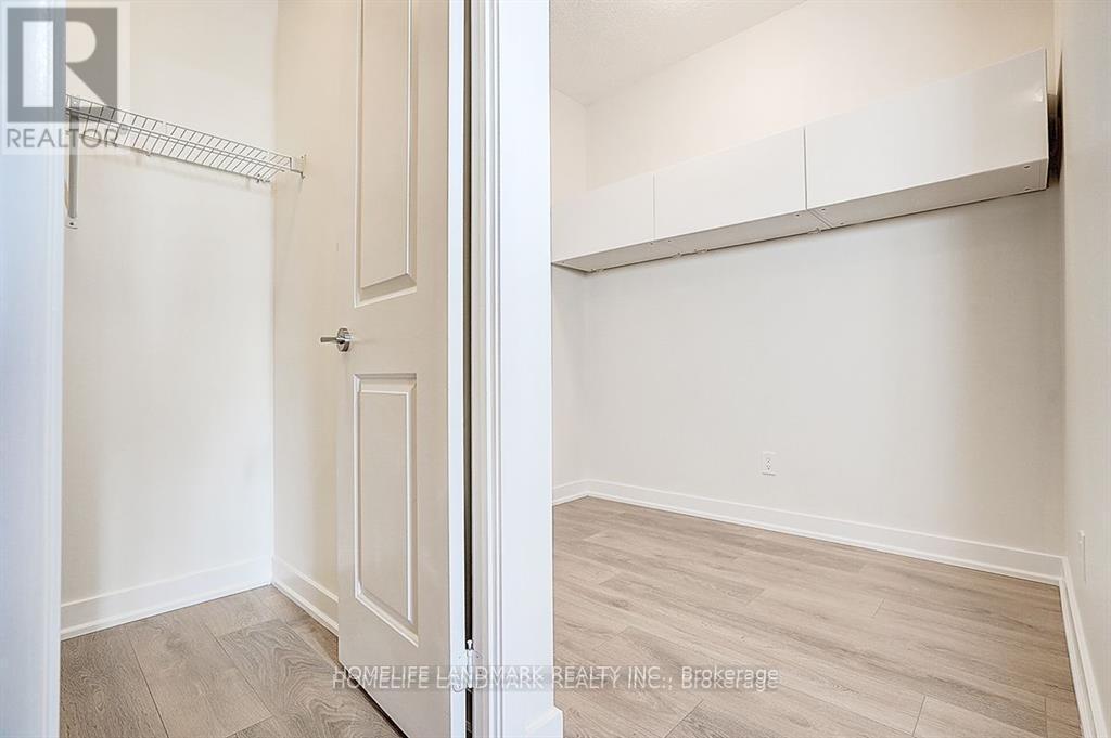 208 - 5162 Yonge Street, Toronto, ON - Indoor