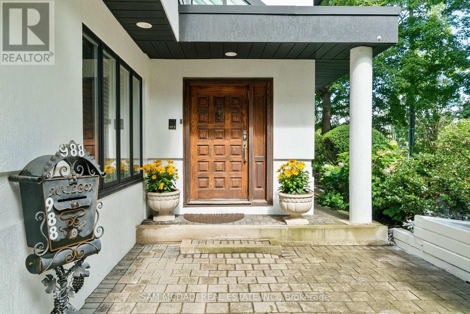 988 Tennyson Avenue, Mississauga, ON - Outdoor