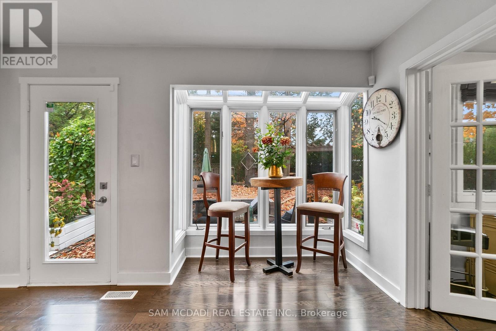 988 Tennyson Avenue, Mississauga, ON - Indoor Photo Showing Other Room