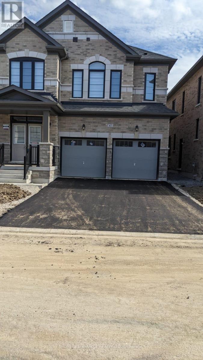 Lower - 47 Arnold Circle, Brampton, ON - Outdoor With Facade