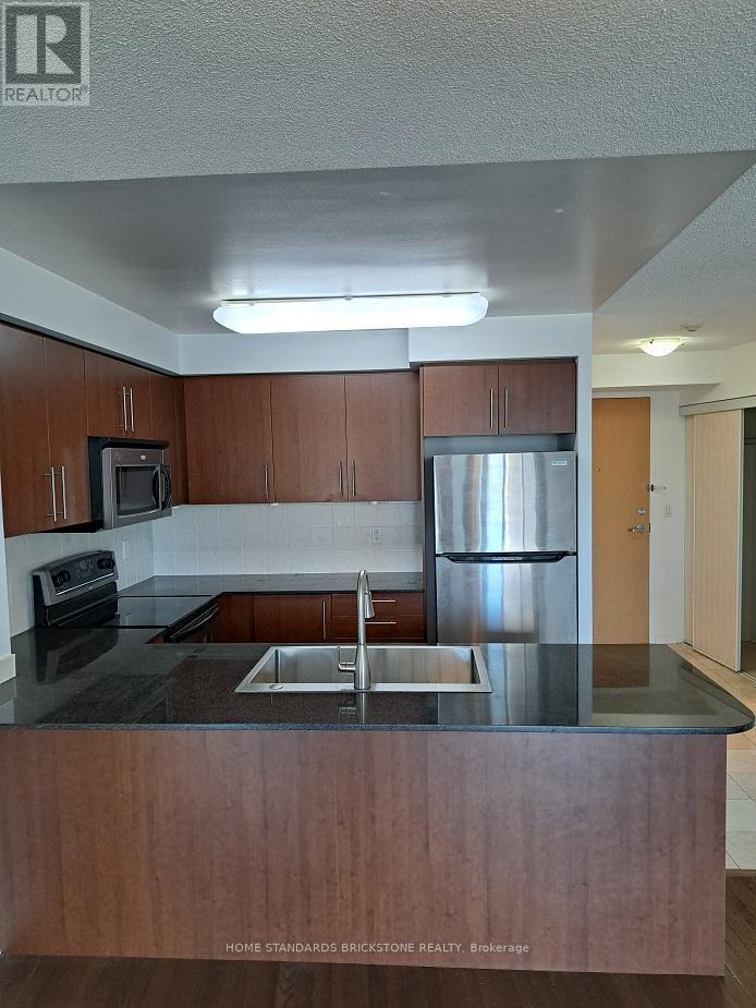 Cleaned Kitchen - 1811 - 509 Beecroft Road, Toronto, ON - Indoor Photo Showing Kitchen With Double Sink