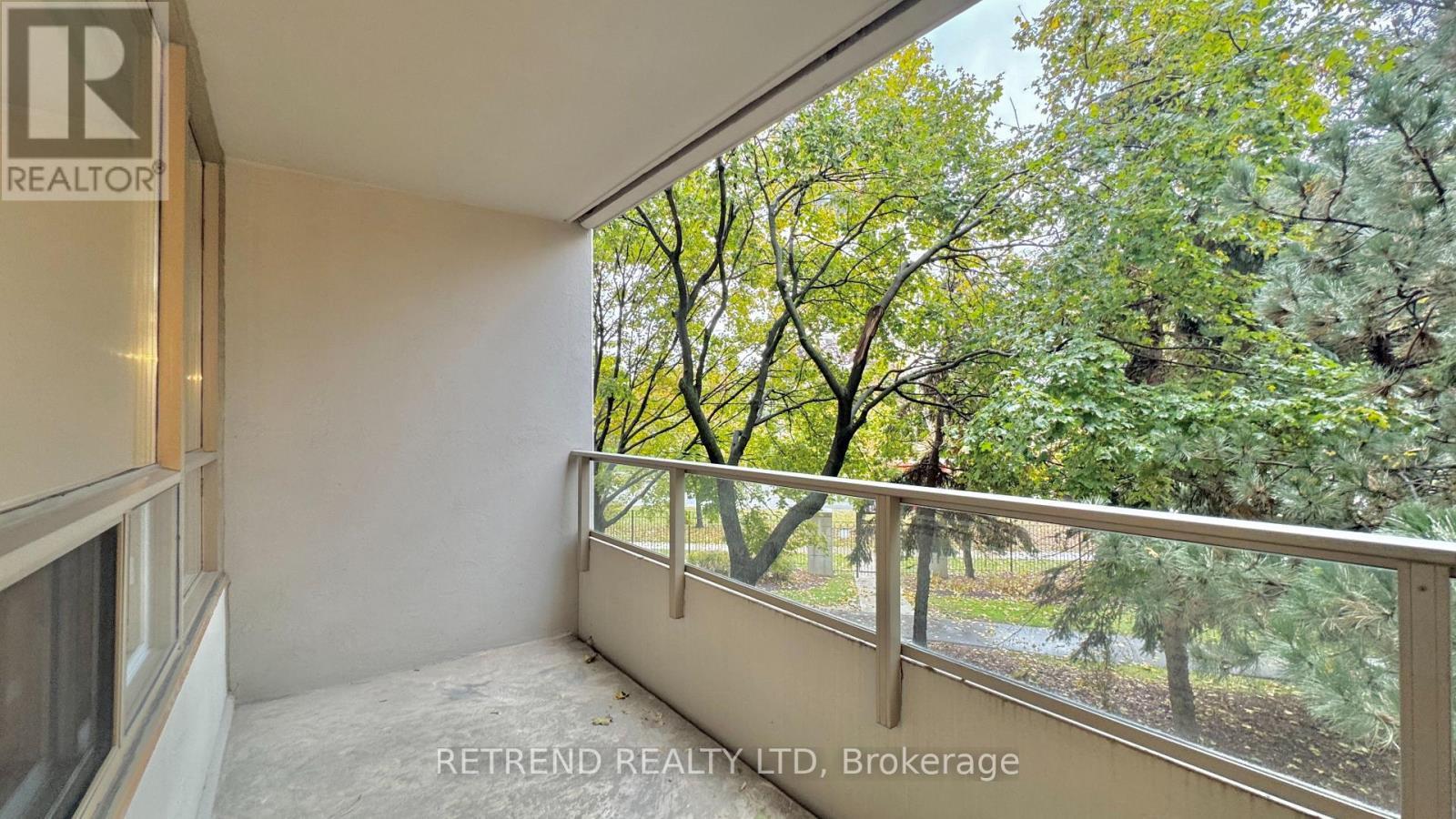 206 - 11 Townsgate Drive, Vaughan, ON - Outdoor With Exterior