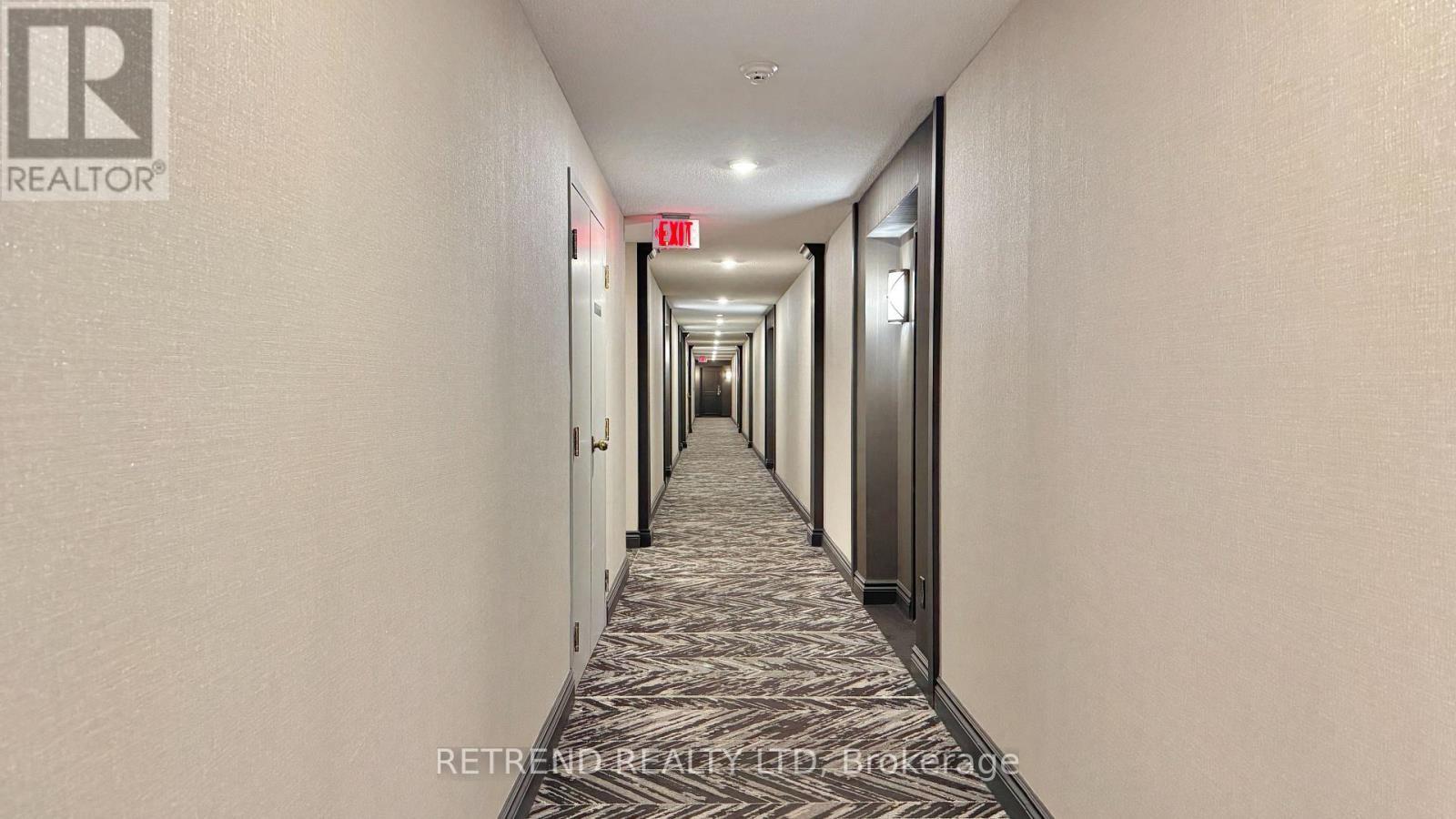 206 - 11 Townsgate Drive, Vaughan, ON - Indoor Photo Showing Other Room