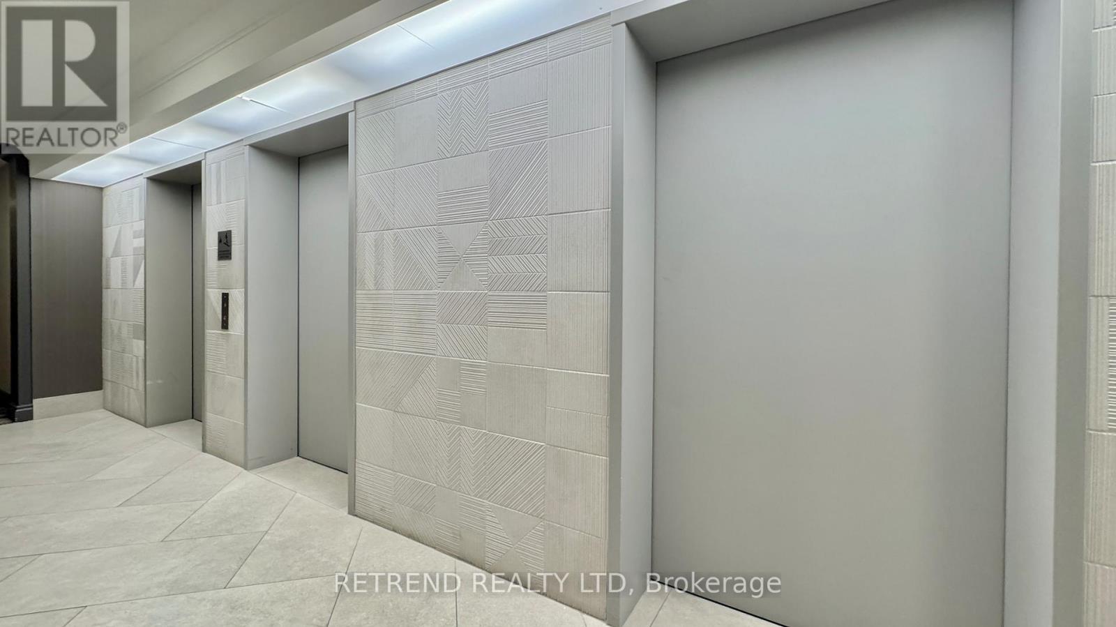 206 - 11 Townsgate Drive, Vaughan, ON - Indoor Photo Showing Other Room