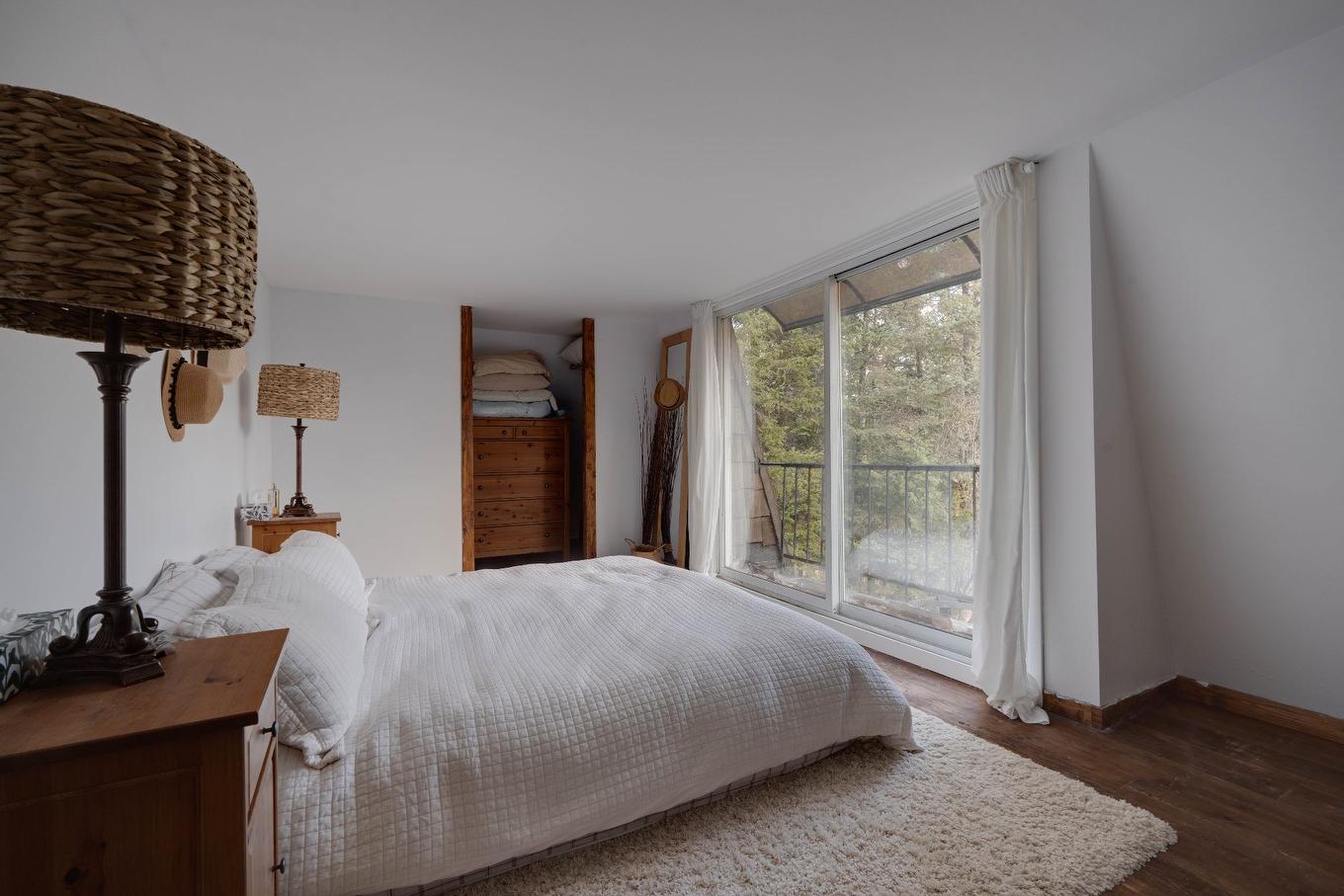 Chambre à coucher principale - 865 Côte St-Gabriel O., Saint-Sauveur, QC - Indoor Photo Showing Bedroom