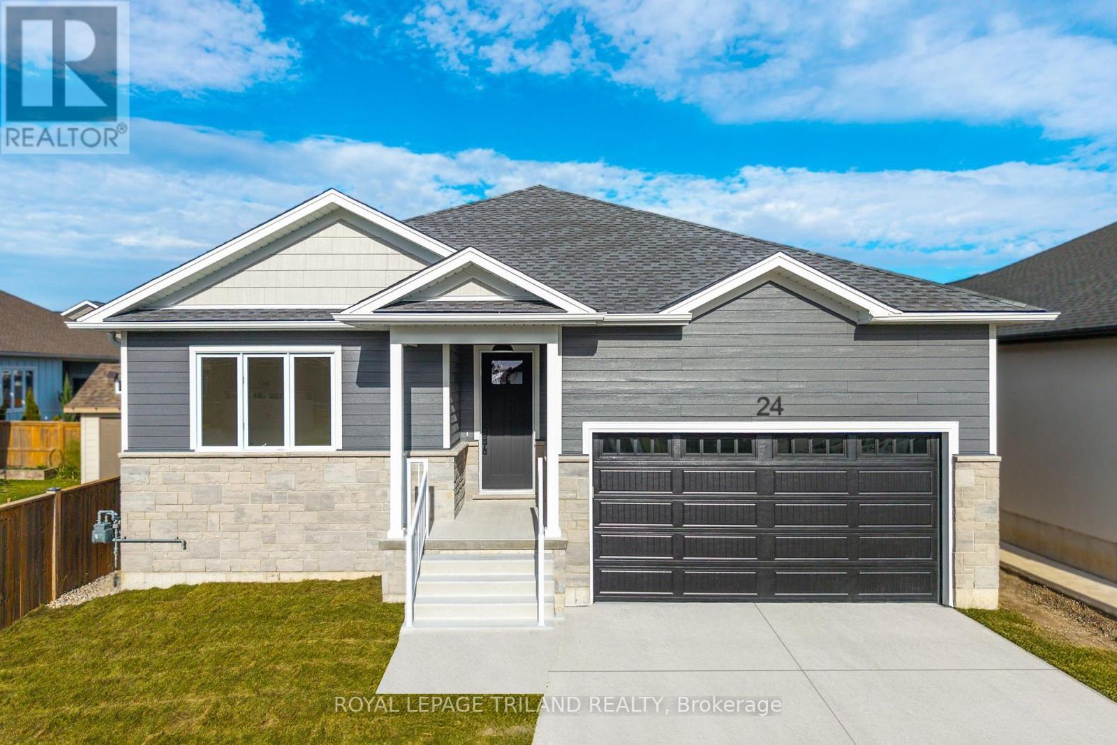 Flawless NEW 5 Bedroom Home in Grand Bend by Beach - 24 Brooklawn Drive, Lambton Shores (Grand Bend), ON - Outdoor With Facade