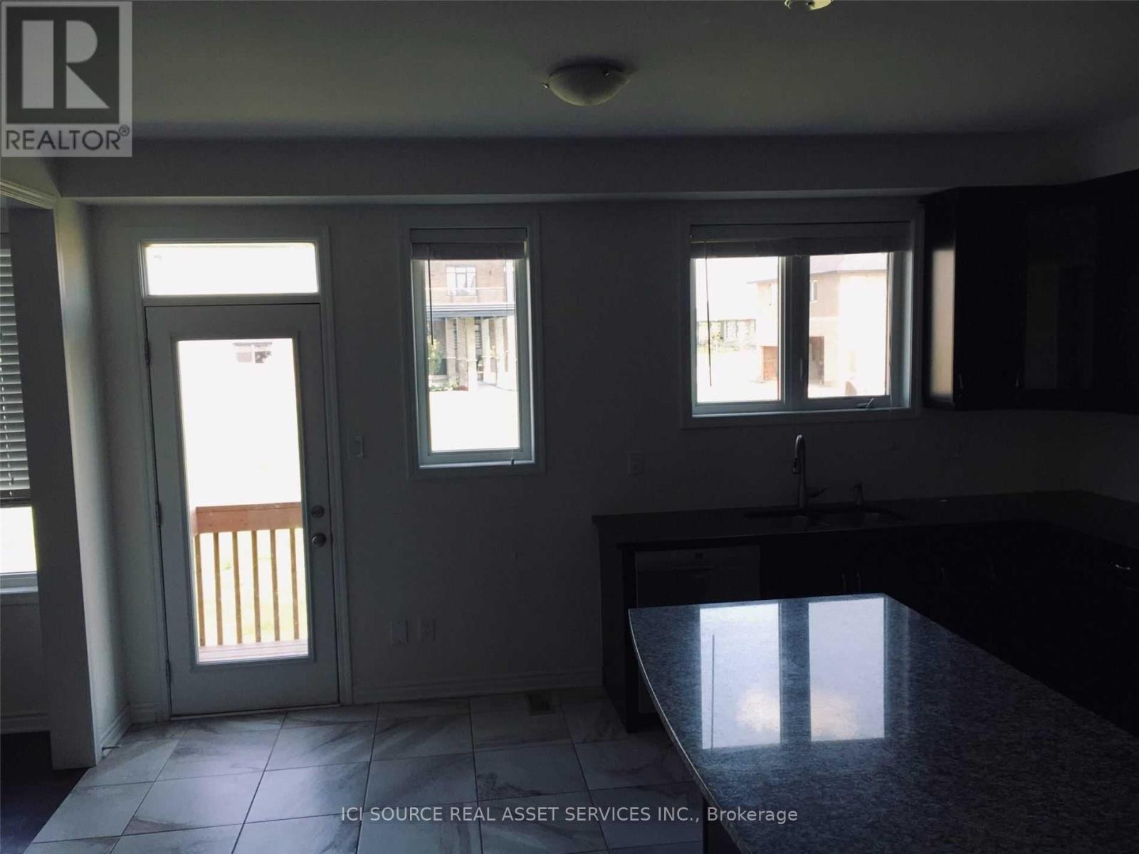 459 Equestrian Way, Cambridge, ON - Indoor Photo Showing Other Room