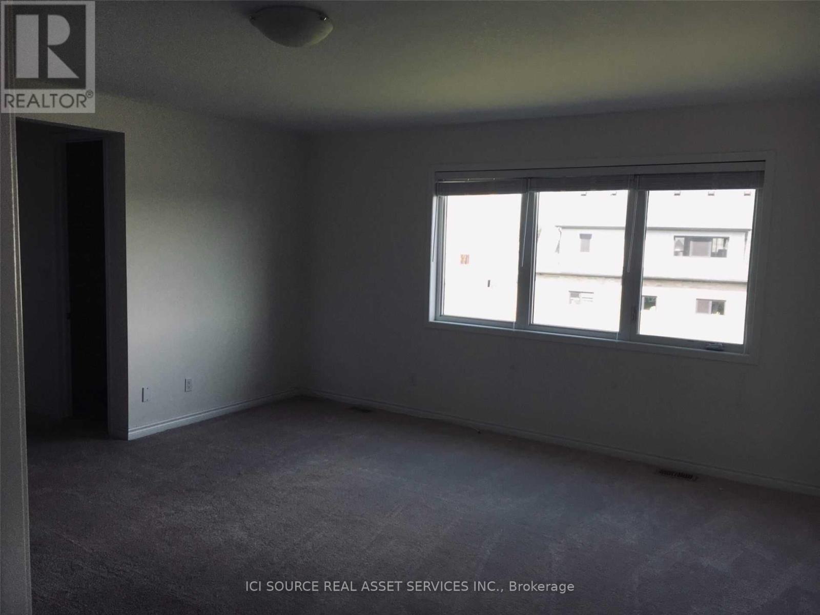 459 Equestrian Way, Cambridge, ON - Indoor Photo Showing Other Room