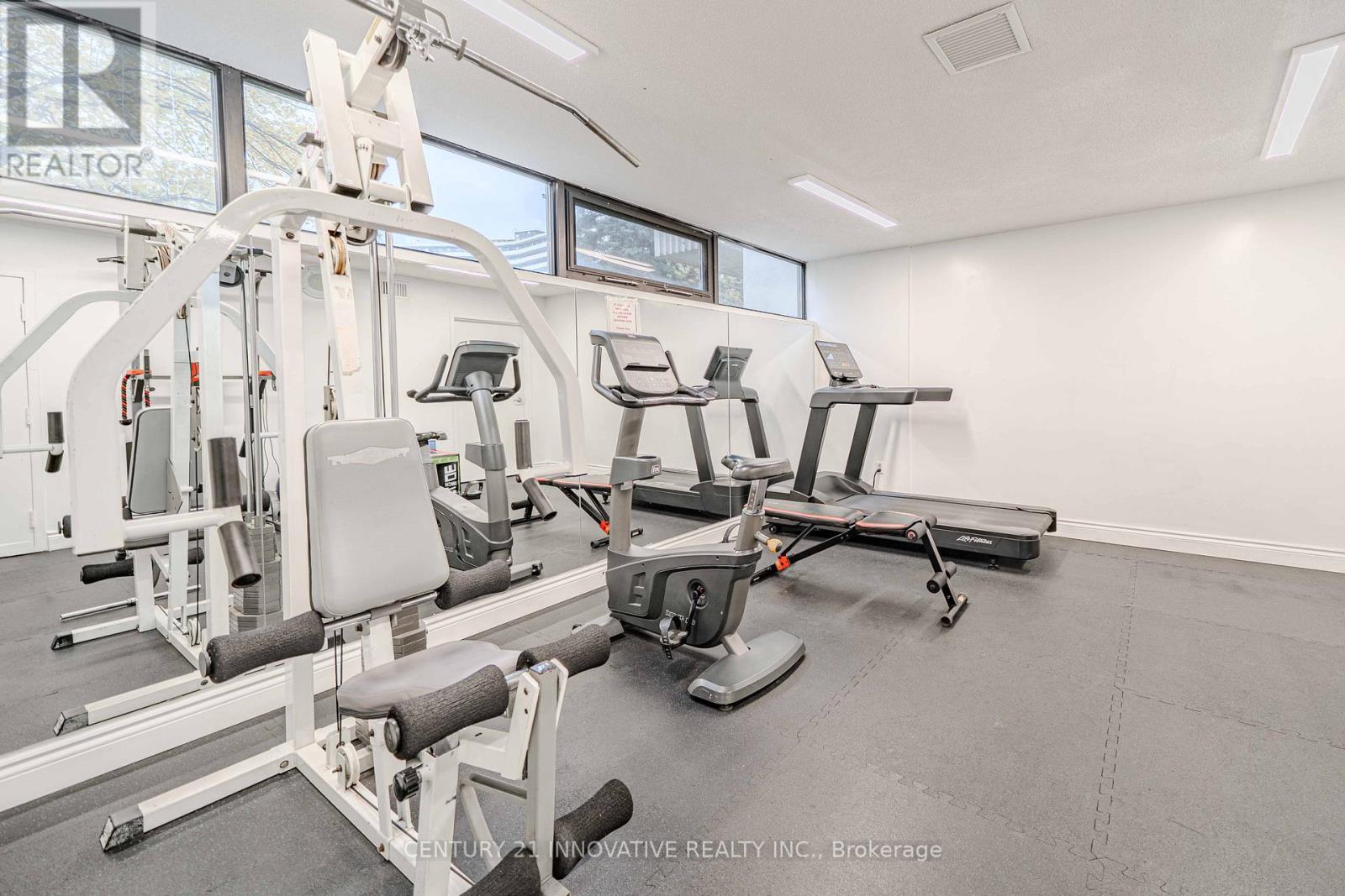 2506 - 100 Antibes Drive, Toronto, ON - Indoor Photo Showing Gym Room
