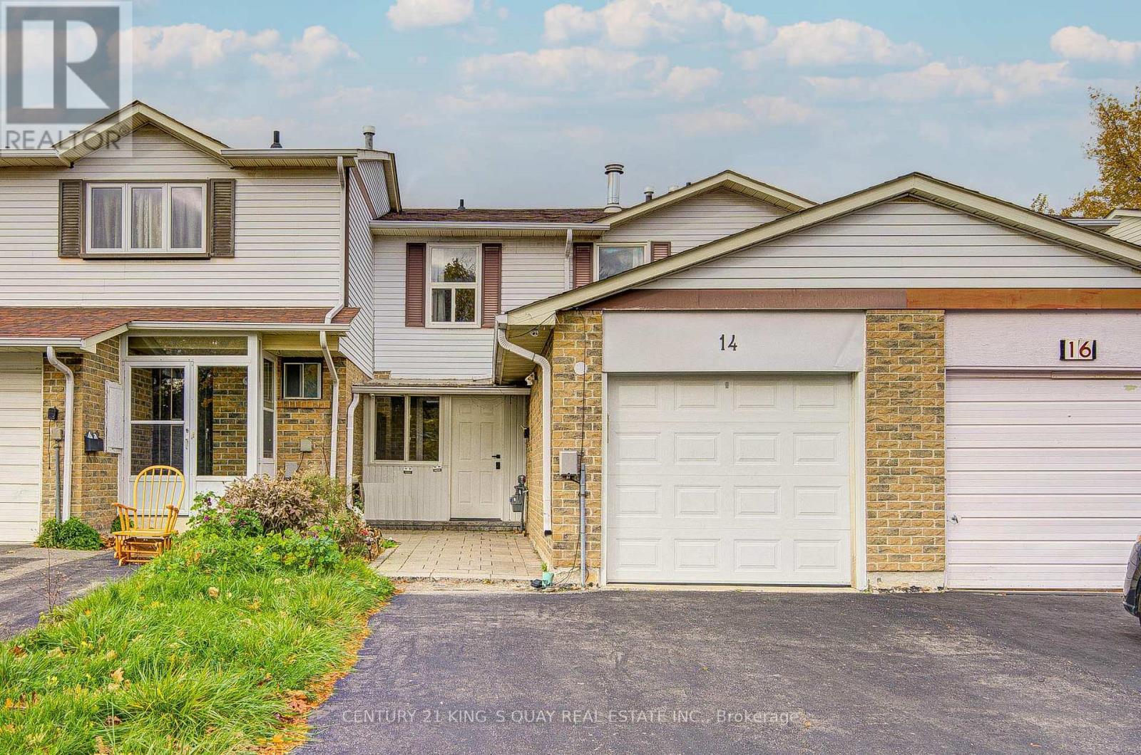 14 Grenbeck Drive, Toronto, ON - Outdoor With Facade