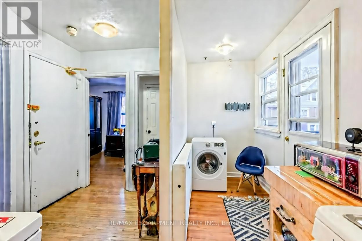 172 Markland Street, Hamilton, ON - Indoor