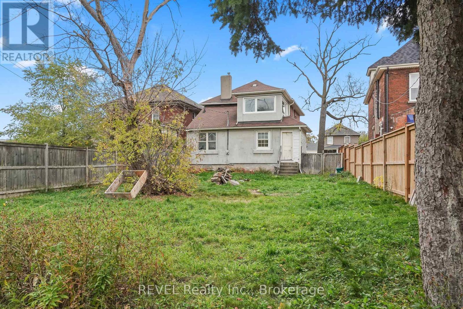 303 Merritt Street, St. Catharines (Oakdale), ON - Outdoor