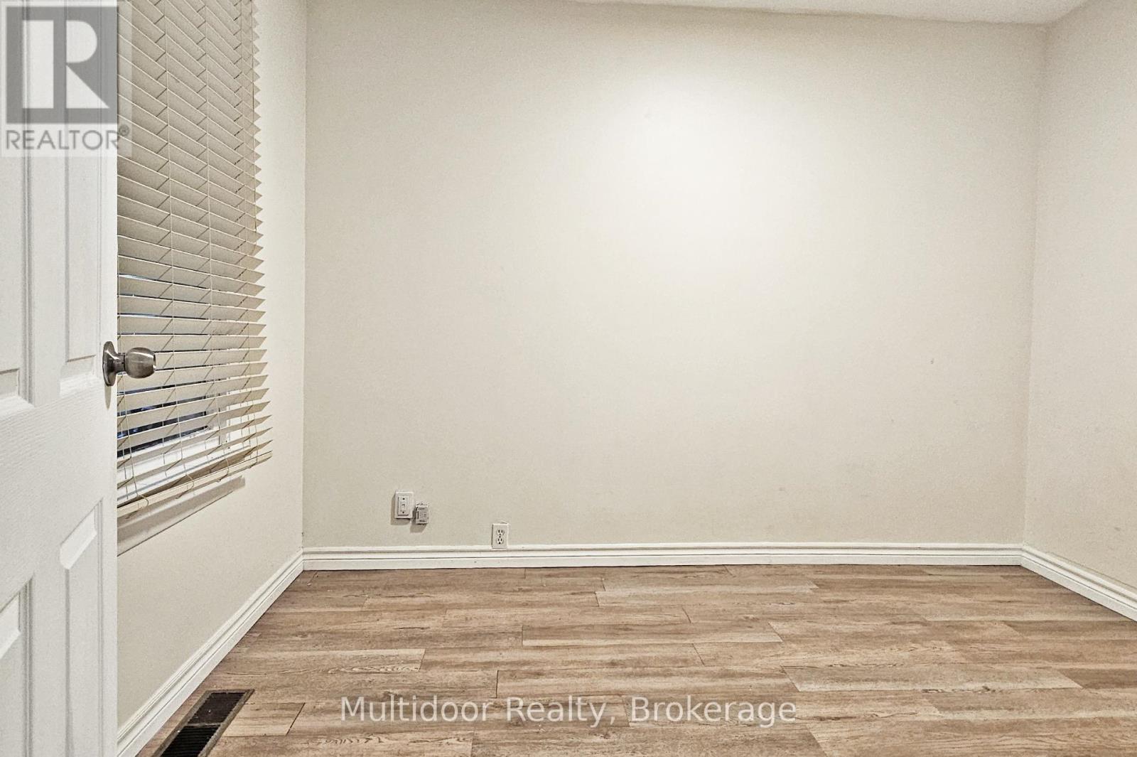 260 Glebemount Avenue, Toronto, ON - Indoor Photo Showing Other Room