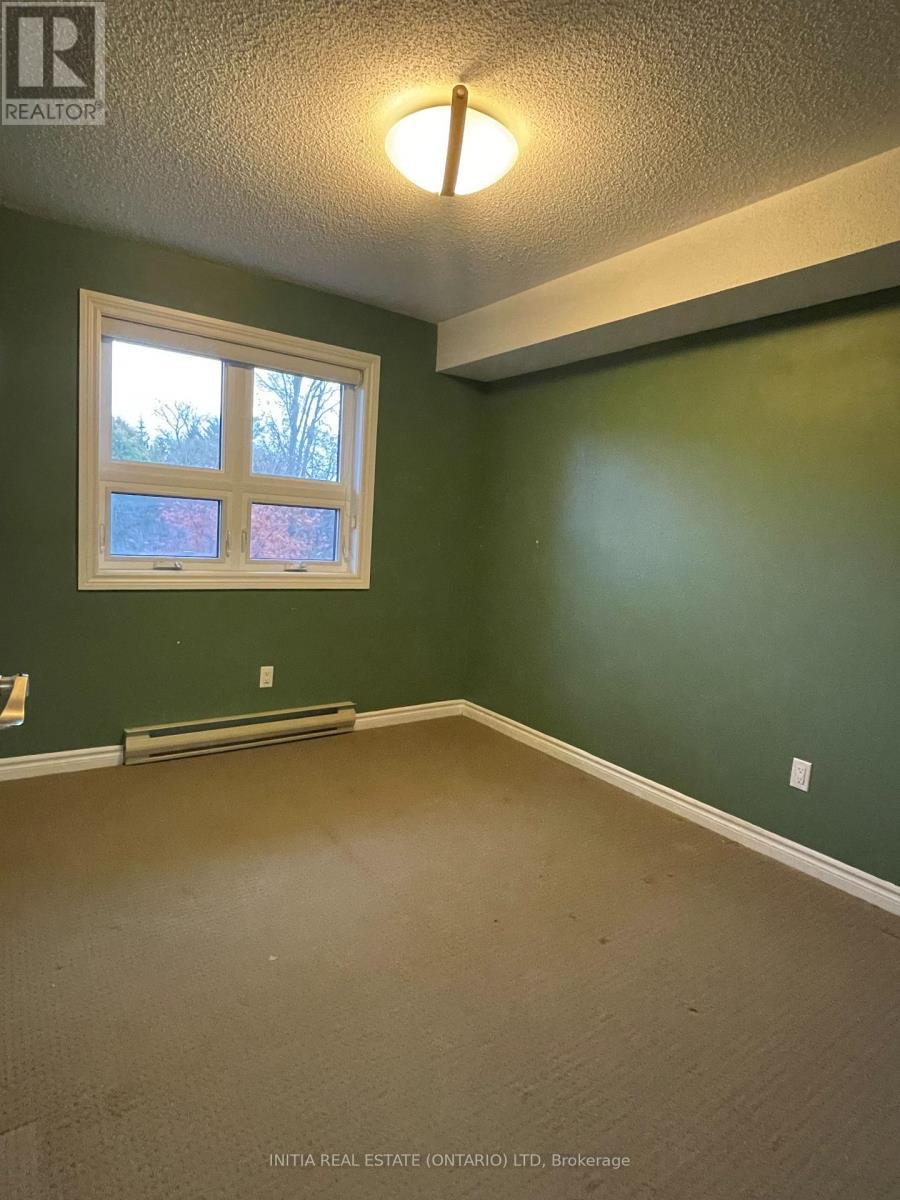 304 - 1 Jacksway Crescent, London North (North G), ON - Indoor Photo Showing Other Room