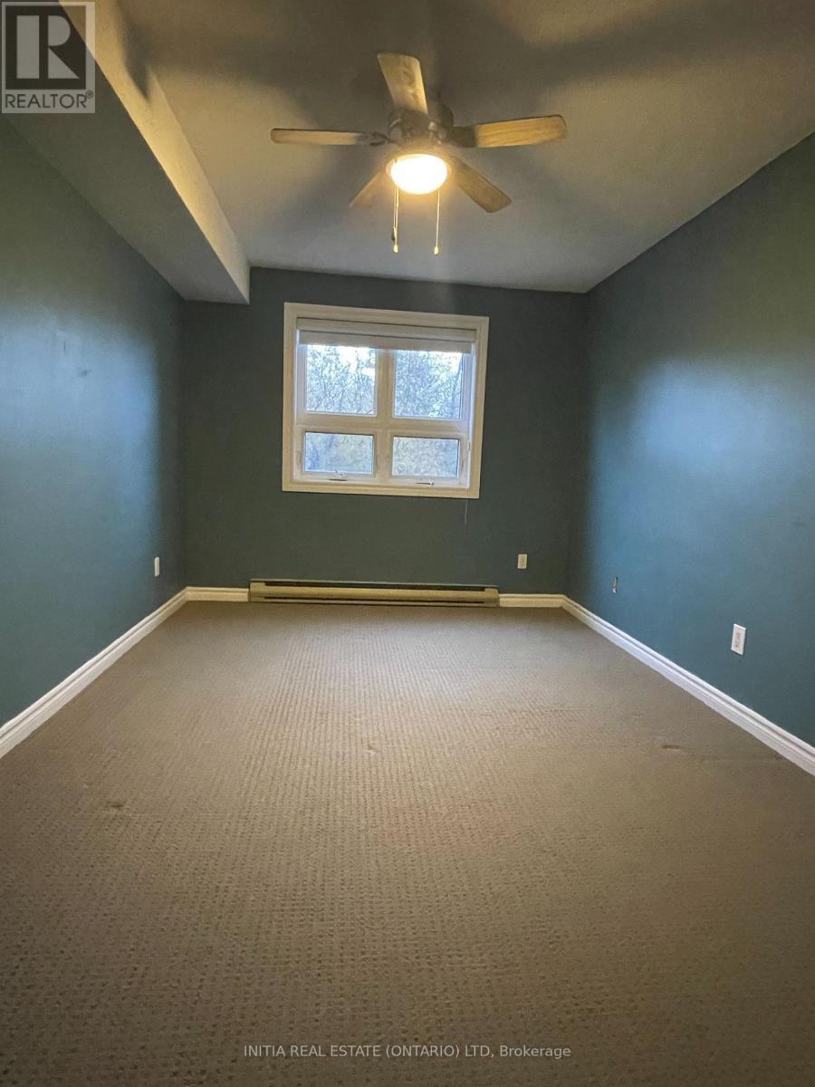 304 - 1 Jacksway Crescent, London North (North G), ON - Indoor Photo Showing Other Room