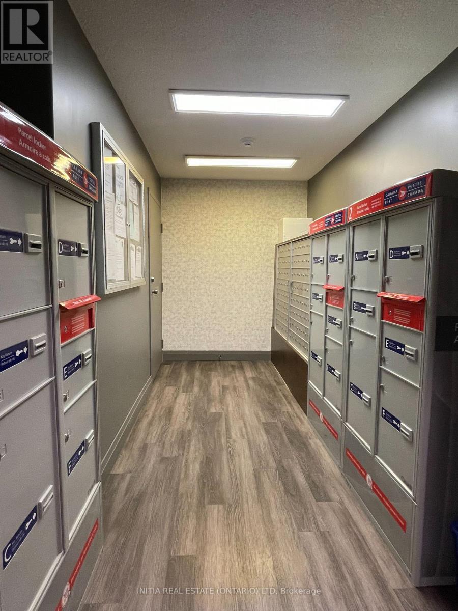 304 - 1 Jacksway Crescent, London North (North G), ON - Indoor