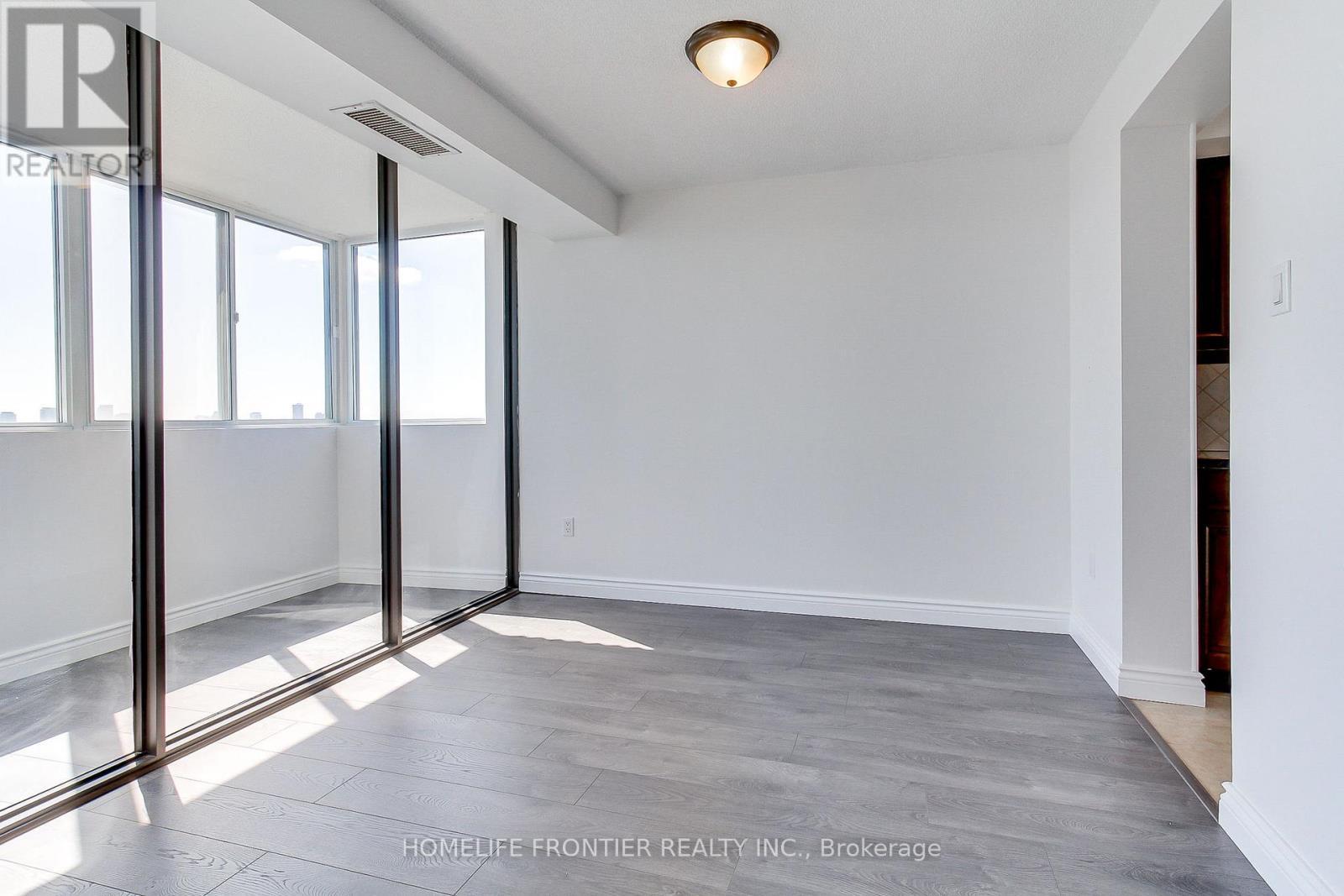 1906 - 80 Antibes Drive, Toronto, ON - Indoor Photo Showing Other Room