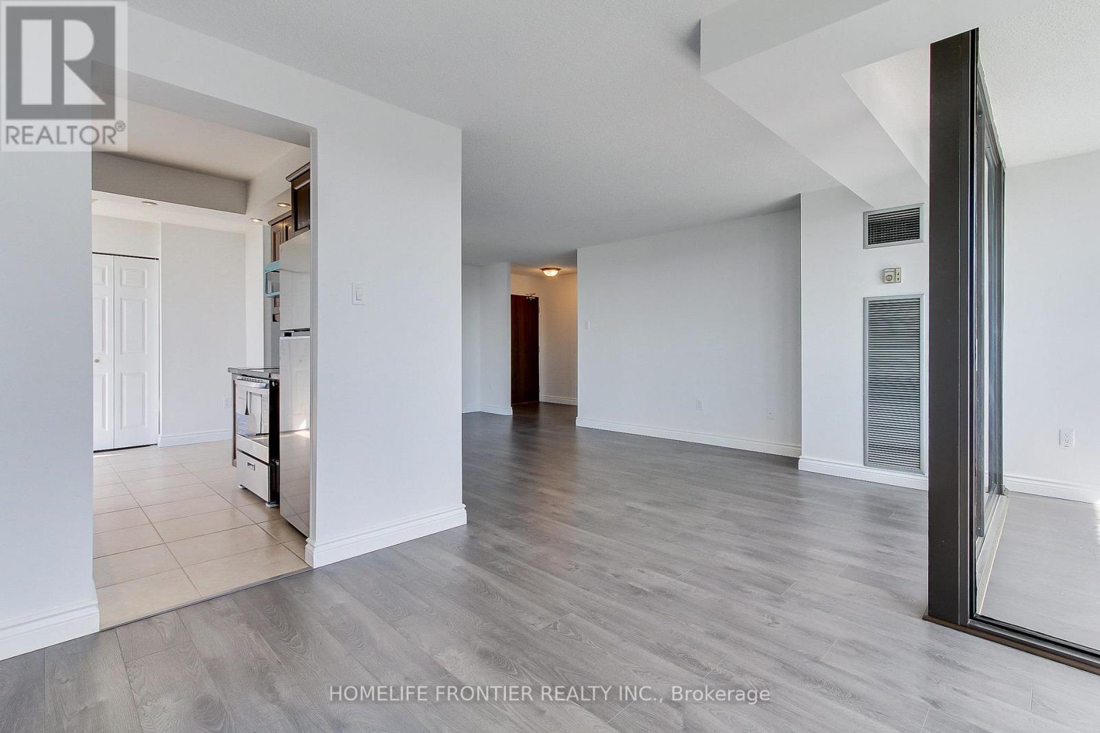 1906 - 80 Antibes Drive, Toronto, ON - Indoor Photo Showing Other Room