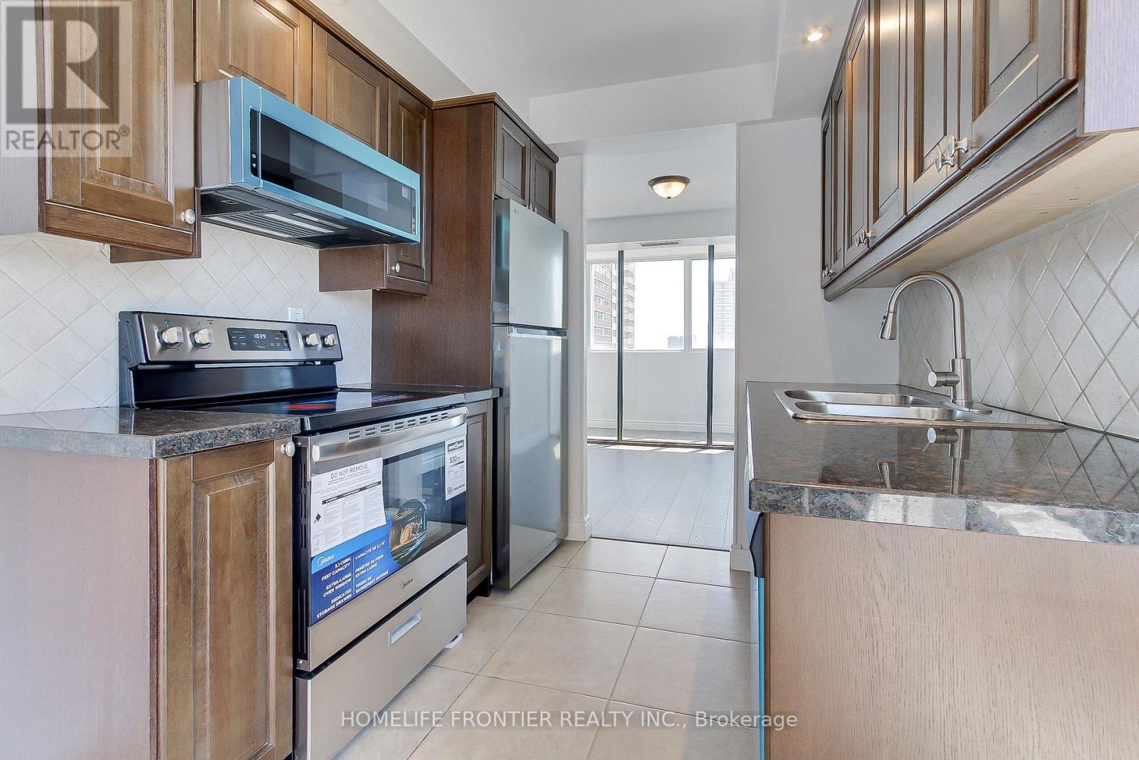 1906 - 80 Antibes Drive, Toronto, ON - Indoor Photo Showing Kitchen With Stainless Steel Kitchen