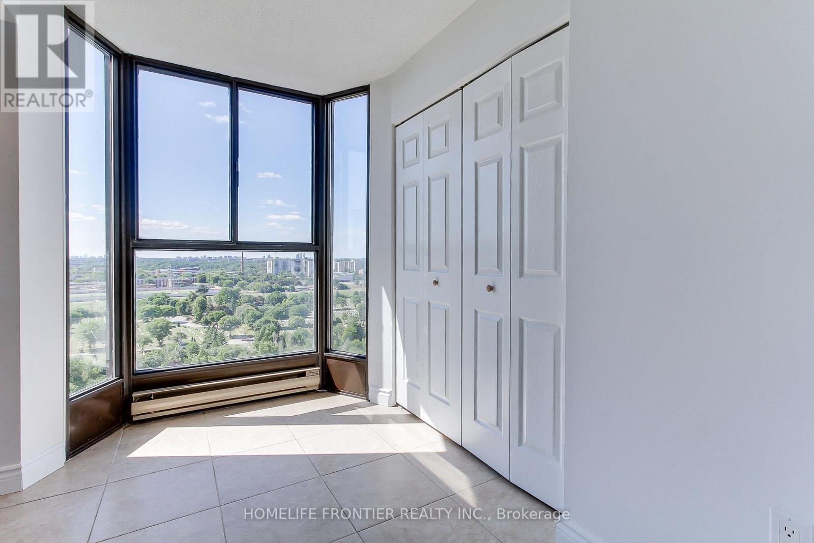 1906 - 80 Antibes Drive, Toronto, ON - Indoor Photo Showing Other Room