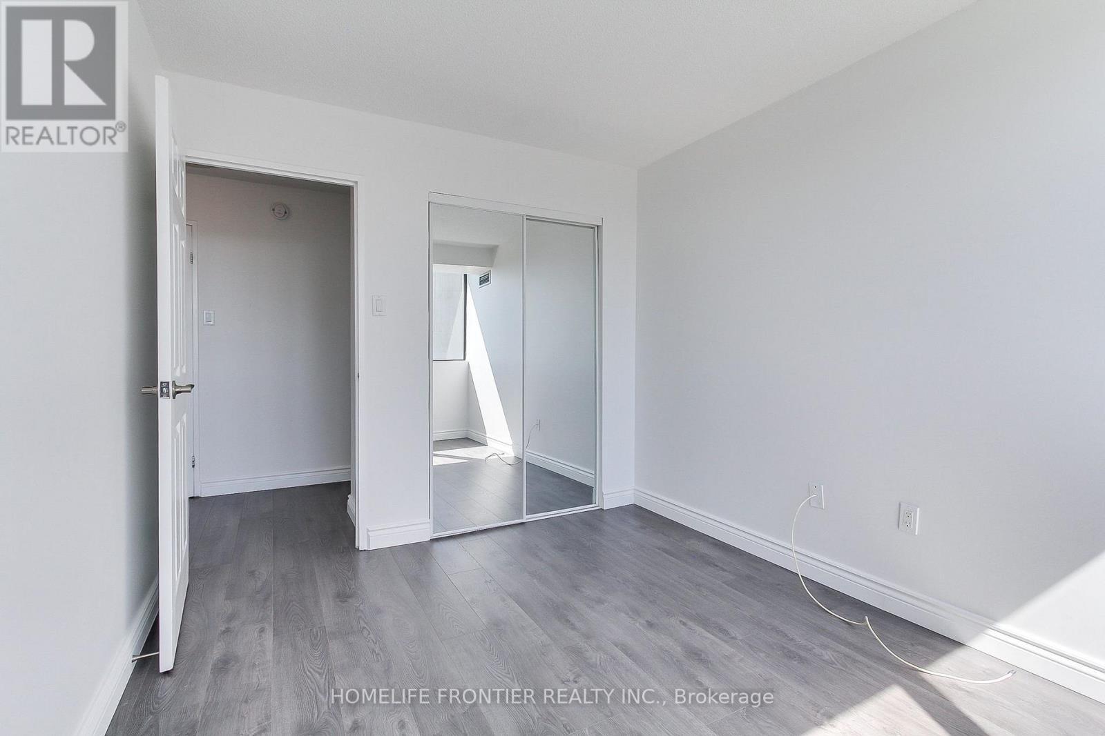 1906 - 80 Antibes Drive, Toronto, ON - Indoor Photo Showing Other Room