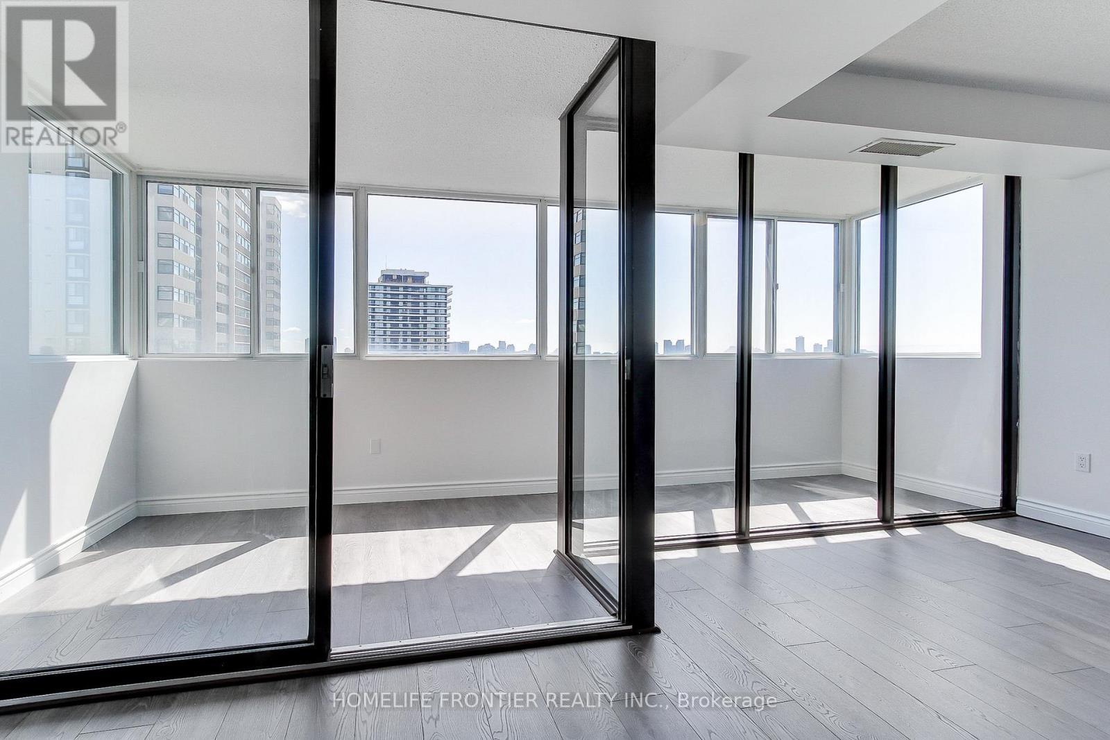 1906 - 80 Antibes Drive, Toronto, ON - Indoor Photo Showing Other Room
