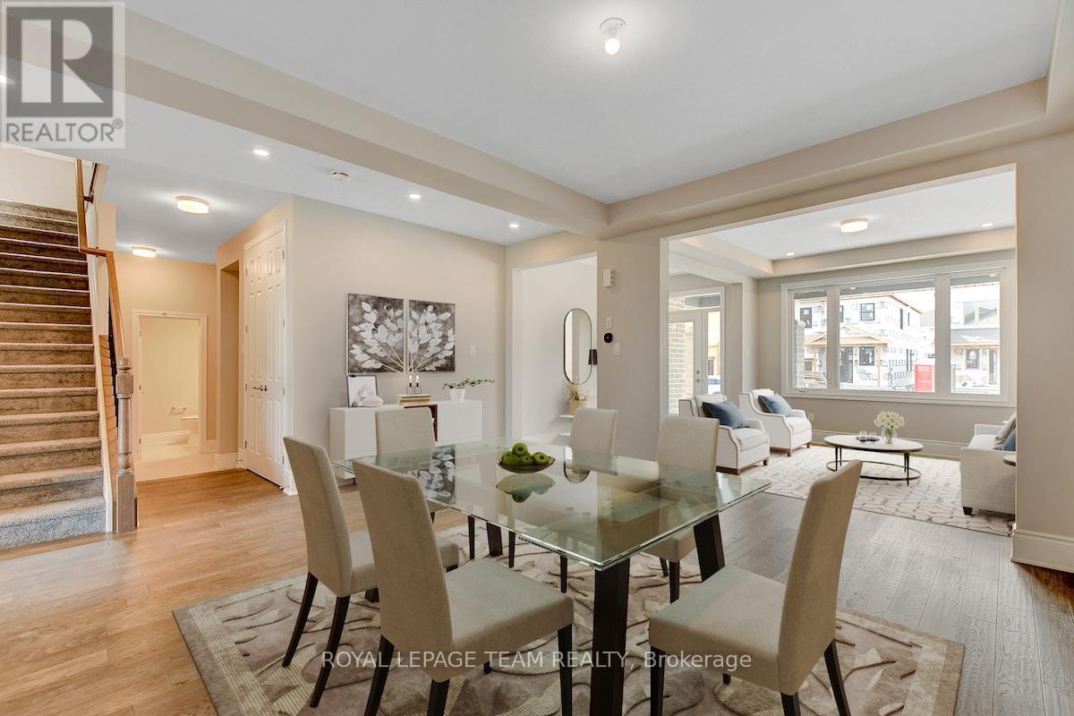 Dining room | open to the Living room - 1038 Charolais Place, Ottawa, ON - Indoor Photo Showing Dining Room