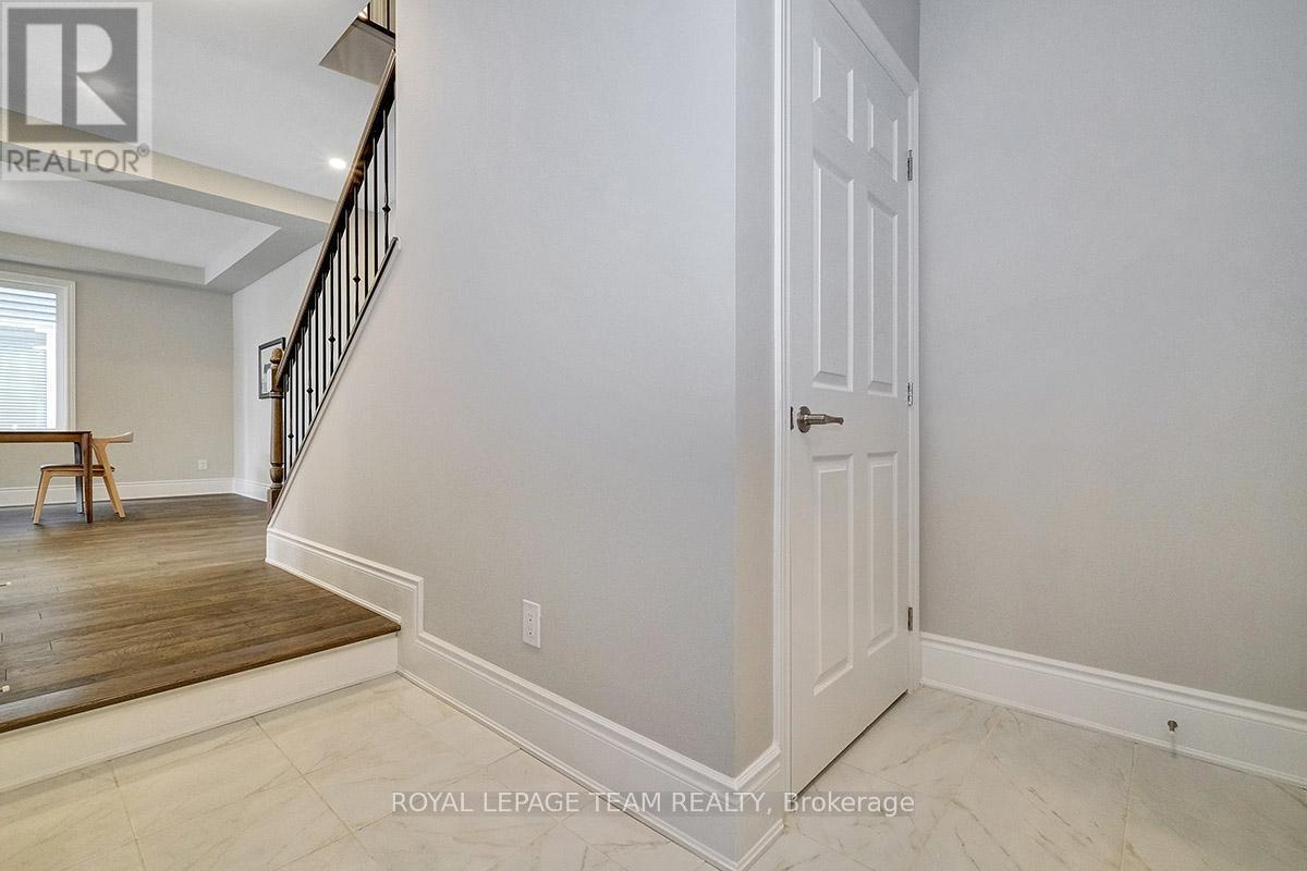 Mudroom with access to 2 car garage - 1038 Charolais Place, Ottawa, ON - Indoor Photo Showing Other Room