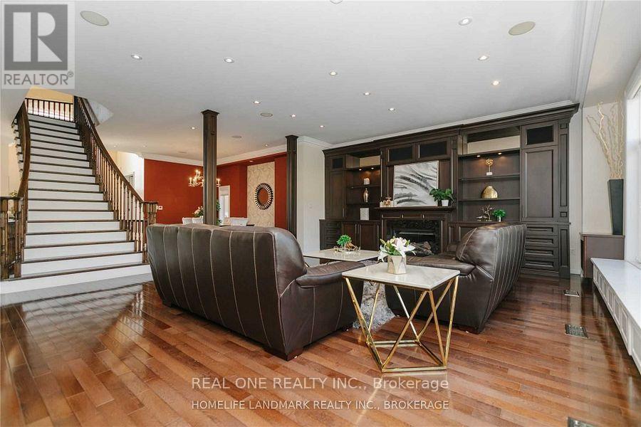 2339 Millstone Drive, Oakville, ON - Indoor