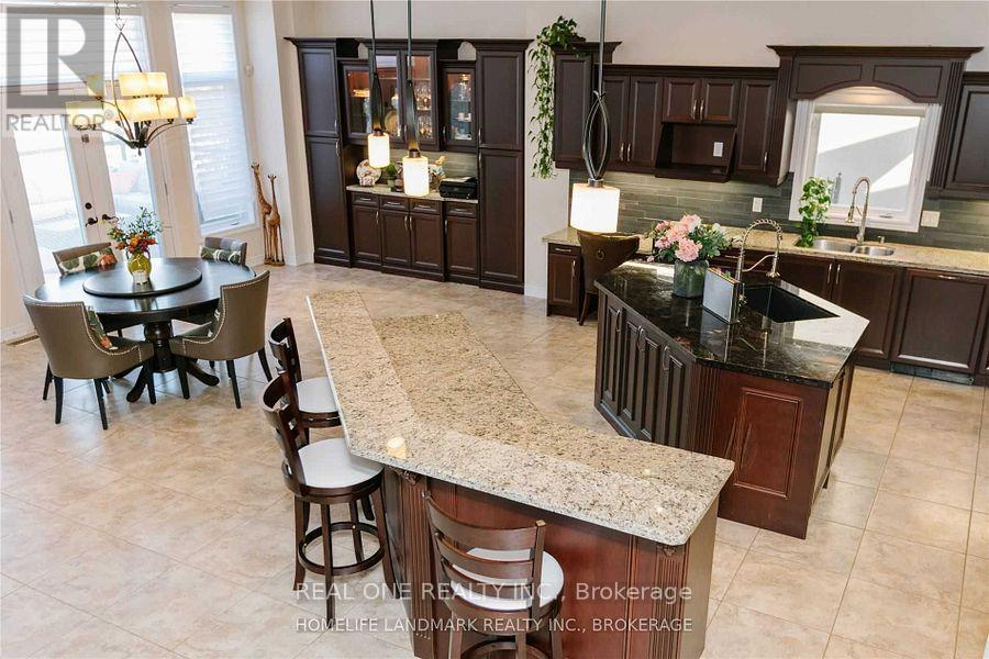 2339 Millstone Drive, Oakville, ON - Indoor